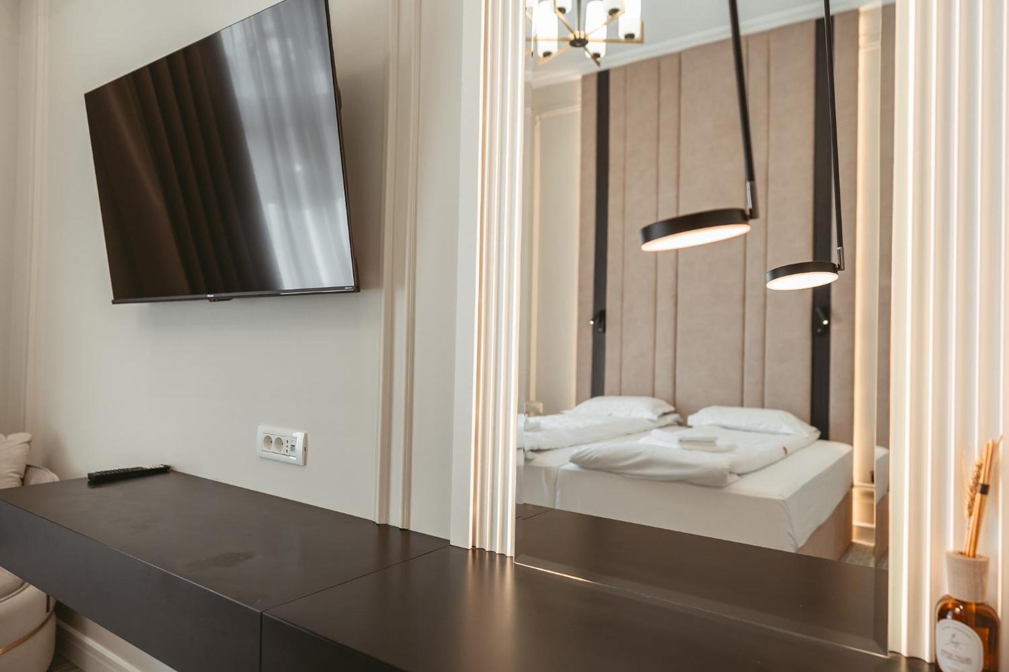 Astoria Grand Hotel أرادايا المظهر الخارجي الصورة